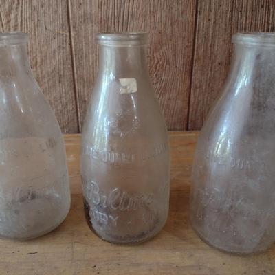 Set of Three Vintage Biltmore Farms Dairy Pint Glass Milk Bottles (#4)