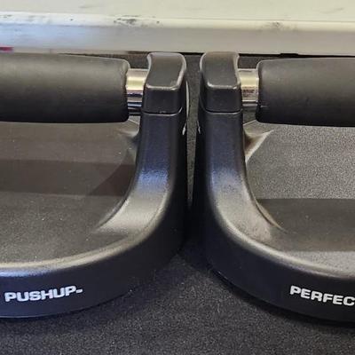 Sale Photo Thumbnail #183: Perfect Pushup Rotating Pushup Handles.

Great condition