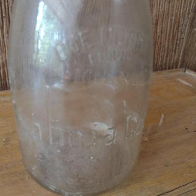 Vintage Kalmia Dairy Hendersonville, NC Quart Sized Glass Ring Neck Milk Bottle (#10)