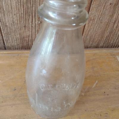Vintage Kalmia Dairy Hendersonville, NC Quart Sized Glass Ring Neck Milk Bottle (#10)