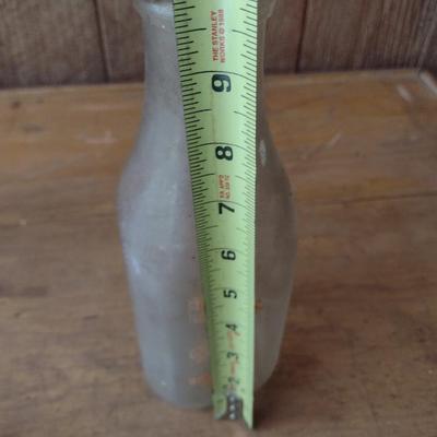 Vintage Painted Biltmore Dairy Farms Quart Sized Glass Milk Bottle (#12)
