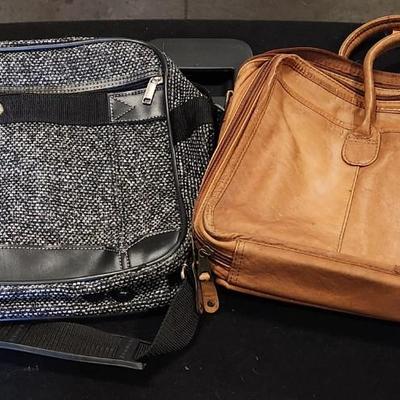 Sale Photo Thumbnail #193: Vintage Jaguar & Leather Travel Carry On Bag  Shoulder Tote 

Includes both items pictured and are in great condition