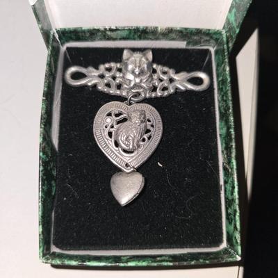 Cat locket