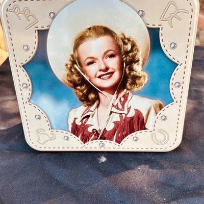ROY ROGERS LUNCH BOXES AND BETTY BOOP COLLECTIBLE PLATE