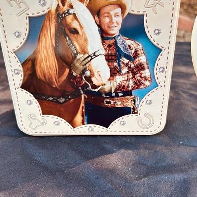 ROY ROGERS LUNCH BOXES AND BETTY BOOP COLLECTIBLE PLATE
