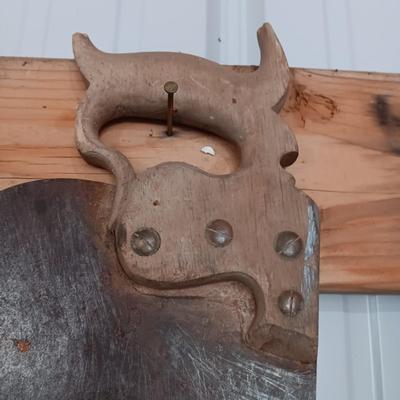 HAND SAWS AND A LEVEL