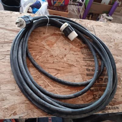 220 WATT EXTENSION CORD
