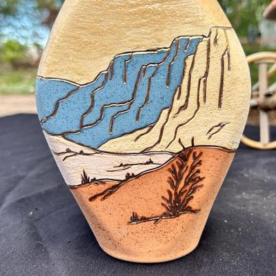 NATIVE AMERICAN STYLE ART POTTERY