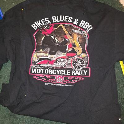 2 xl shirts