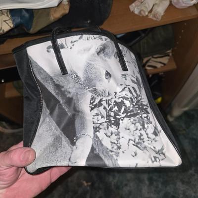 Cat purse