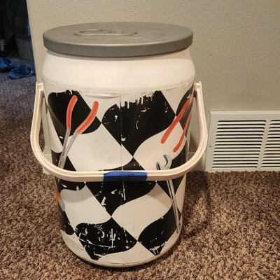 Sale Photo Thumbnail #116: Snap-On Racing, Can Shaped Cooler 13 1/2" tall x 8" diameter. Great condition