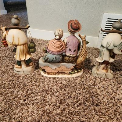 Sale Photo Thumbnail #192: Lot of Antique Vintage Chinese Figures.