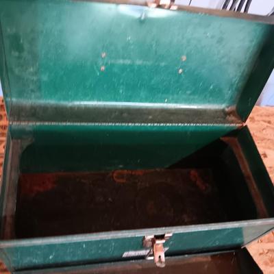 TURNER METAL TOOL BOX WITH SHELF AND LASER LEVEL