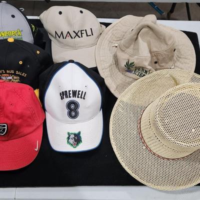 Sale Photo Thumbnail #163: Vintage Snapback / Baseball hat lot Nascar NBA

Will receive all items pictured and are in great condition. Some are new w/tags