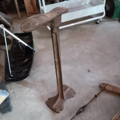 ANTIQUE SHOE FORM AND 2 MAN SAW