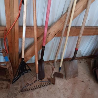 YARD TOOLS (1)