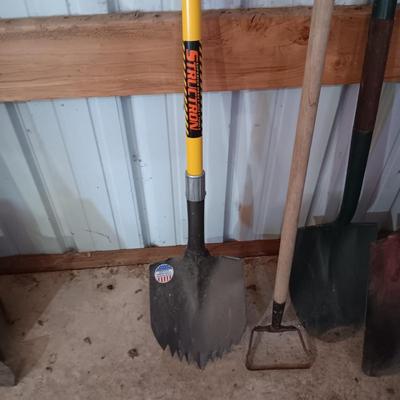 YARD TOOLS (7)