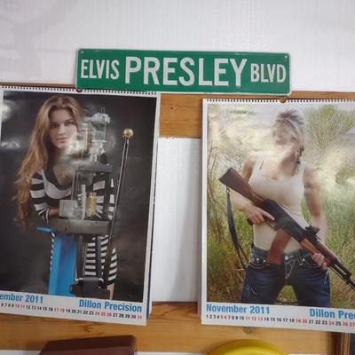 DILLON PRECISION CALENDARS, ELVIS METAL STREET SIGN