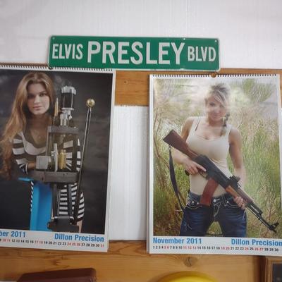 DILLON PRECISION CALENDARS, ELVIS METAL STREET SIGN