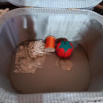 SEWING BASKET W/NOTIONS AND SEVERAL DOILIES