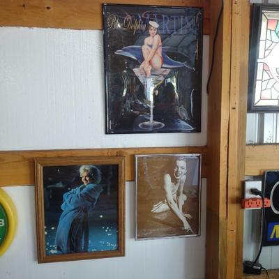BLUE DOLPHIN MARTINI SIGN & PICTURES OF MARILYN MONROE,