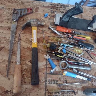 HAND TOOLS, WIRE BRUSH, HAND SAWS AND MORE