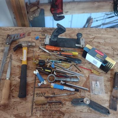 HAND TOOLS, WIRE BRUSH, HAND SAWS AND MORE