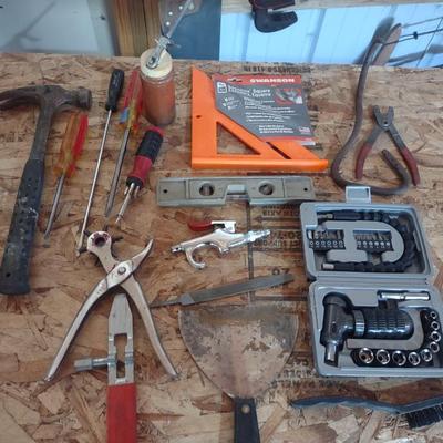 HANDY TOOLS, SQUARE, SOCKET SET, LEVEL AND MORE