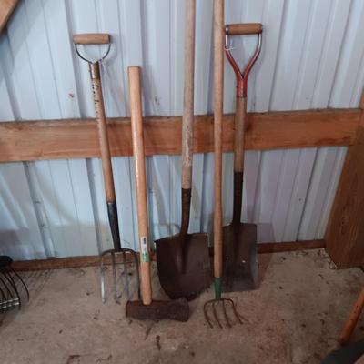 YARD TOOLS (6)