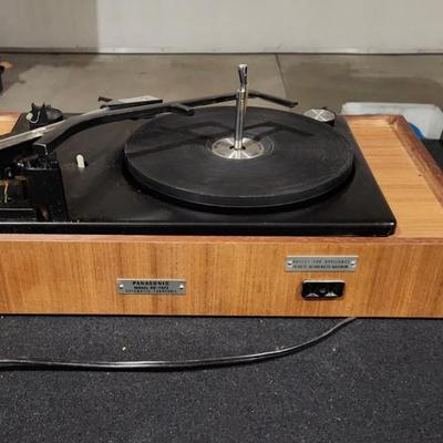 Sale Photo Thumbnail #179: Vintage Panasonic Speed Record Player Turntable.

In great working condition