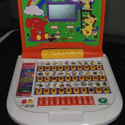 Sale Photo Thumbnail #230: Bilingual Power Kids Laptop & Fisher Price Doodle Pro

Will receive all items pictured and are in great condition.