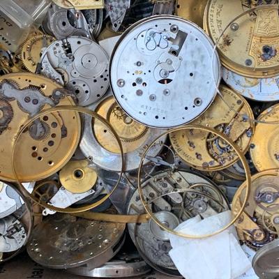 Huge Lot - Misc Parts - Pocket Watches / Wristwatches