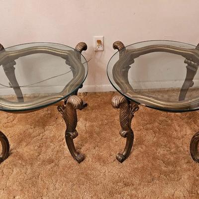 Sale Photo Thumbnail #630: Both in good condition
These match the coffee table