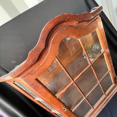 Lot 52 Awesome Wall hanging curio cabinet