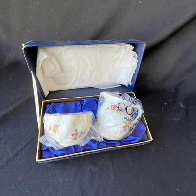 Lot 58 Vintage Coalport cream & suger NIB