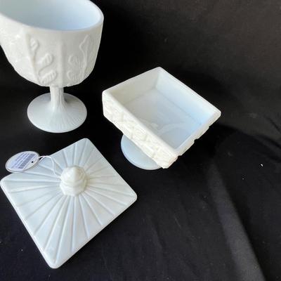 Lot 61 Milk Glass lot