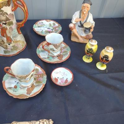 ASIAN THEMED TEA SET & FIGURES