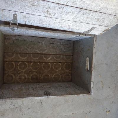 OLD STORZ BEER WOODEN CRATE