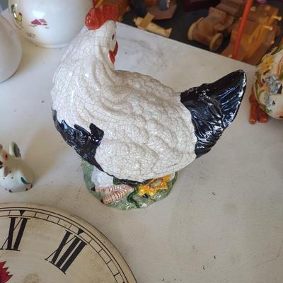 ROOSTER CERAMIC CLOCK, SALT AND PEPPER SHAKERS & ROOSTER DECOR