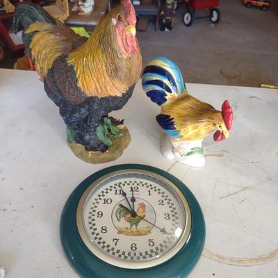 ROOSTER FIGURES & ROOSTER WALL CLOCK