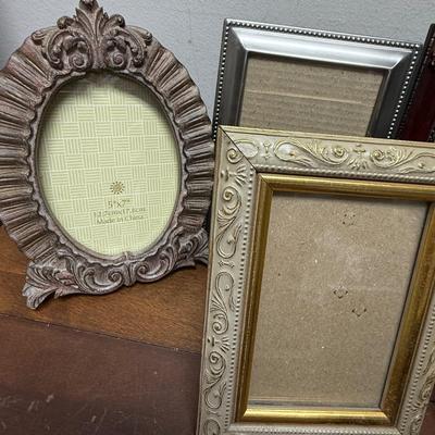 Sale Photo Thumbnail #220: In good used condition.
