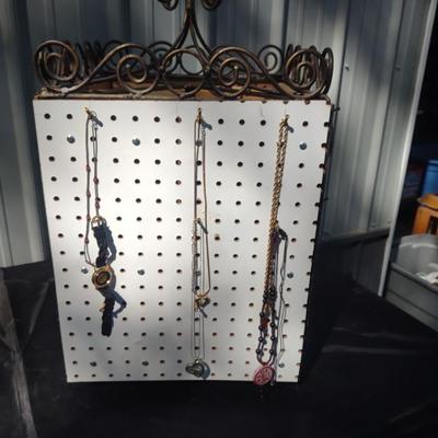 ROTATING JEWELRY DISPLAY AND COSTUME JEWELRY