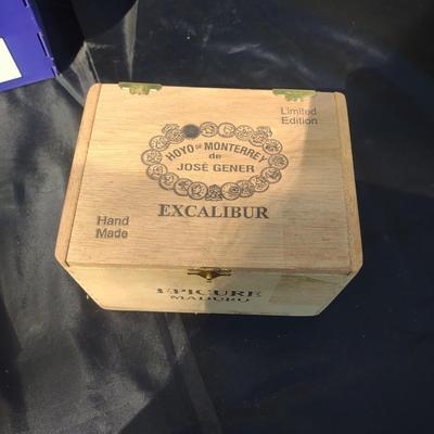 TALL CAMEL ASHTRAY AND 2 CIGAR BOXES