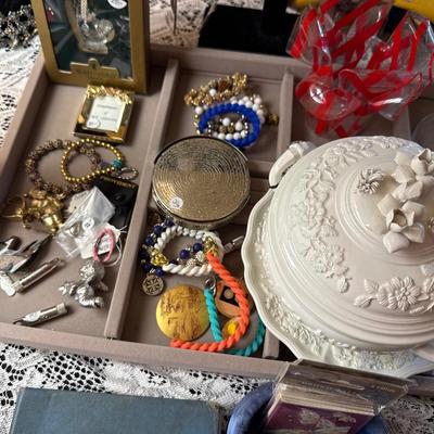 Sale Photo Thumbnail #5: - Display pieces, table, lights, table cloth, items in the back are not included. 

NO CHERRY PICKING or taking ONLY the items you want and leaving the rest or you will be banned! Please arrive with enough time to load. Bring boxes/any tools to assemble /