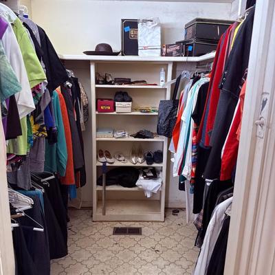 Sale Photo Thumbnail #18: - Sizes are Large to XL (16).
Bottom right shelf is a mix of men’s clothing. Hat boxes on top are empty so just boxes.

NO CHERRY PICKING or taking ONLY the items you want and leaving the rest or you will be banned! Please arrive with enough time to loa