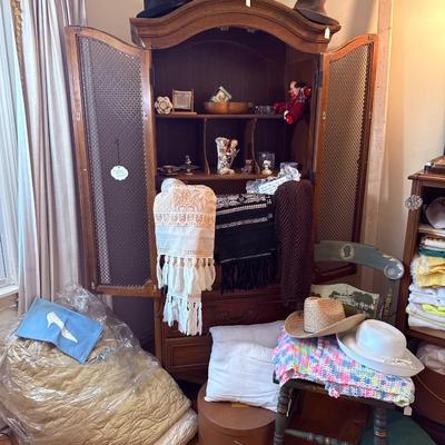 Sale Photo Thumbnail #28: NO CHERRY PICKING or taking ONLY the items you want and leaving the rest or you will be banned! Please arrive with enough time to load. Bring boxes/any tools to assemble /dolly/people to help load/etc.
- Questions? Call Shawn at 9182322327 or email us.