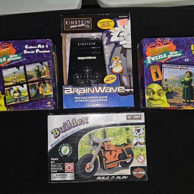Sale Photo Thumbnail #286: New Games and Puzzle Lot | Shrek Brainwave Buildex