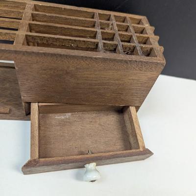 Arts & Crafts Letter Holder