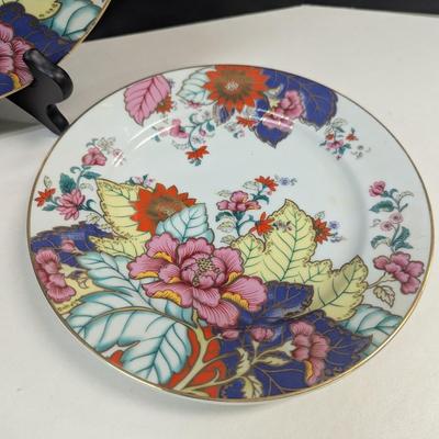 Sale Photo Thumbnail #769: Service For 4 Horchow Japan Tobacco Leaf Porcelain China 20 Pieces