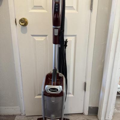 Sale Photo Thumbnail #90: Nice shark vacuum